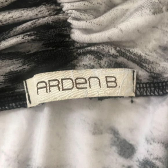 Arden B Animal Print Stretch Tank Top M Gray Black - Picture 2 of 5